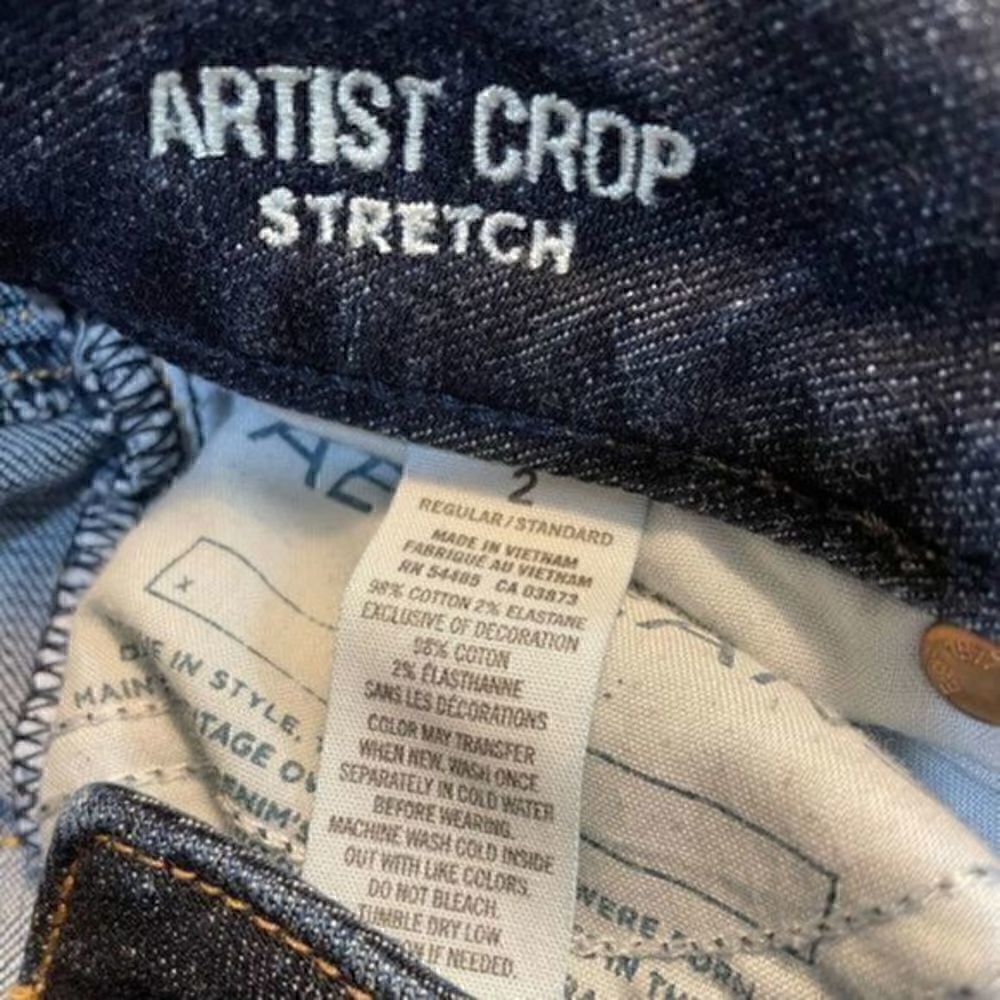 American Eagle Outfitters Artist Crop Jeans Size 2 Regular Stretch Denim - Picture 2 of 4